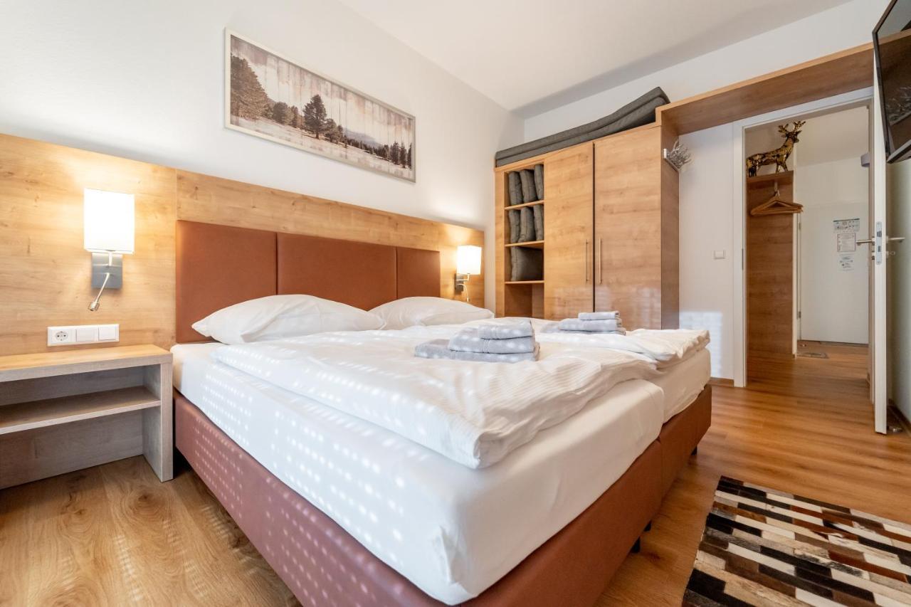Feldberg Lounge - Residenz Grafenmatt Apartment ภายนอก รูปภาพ